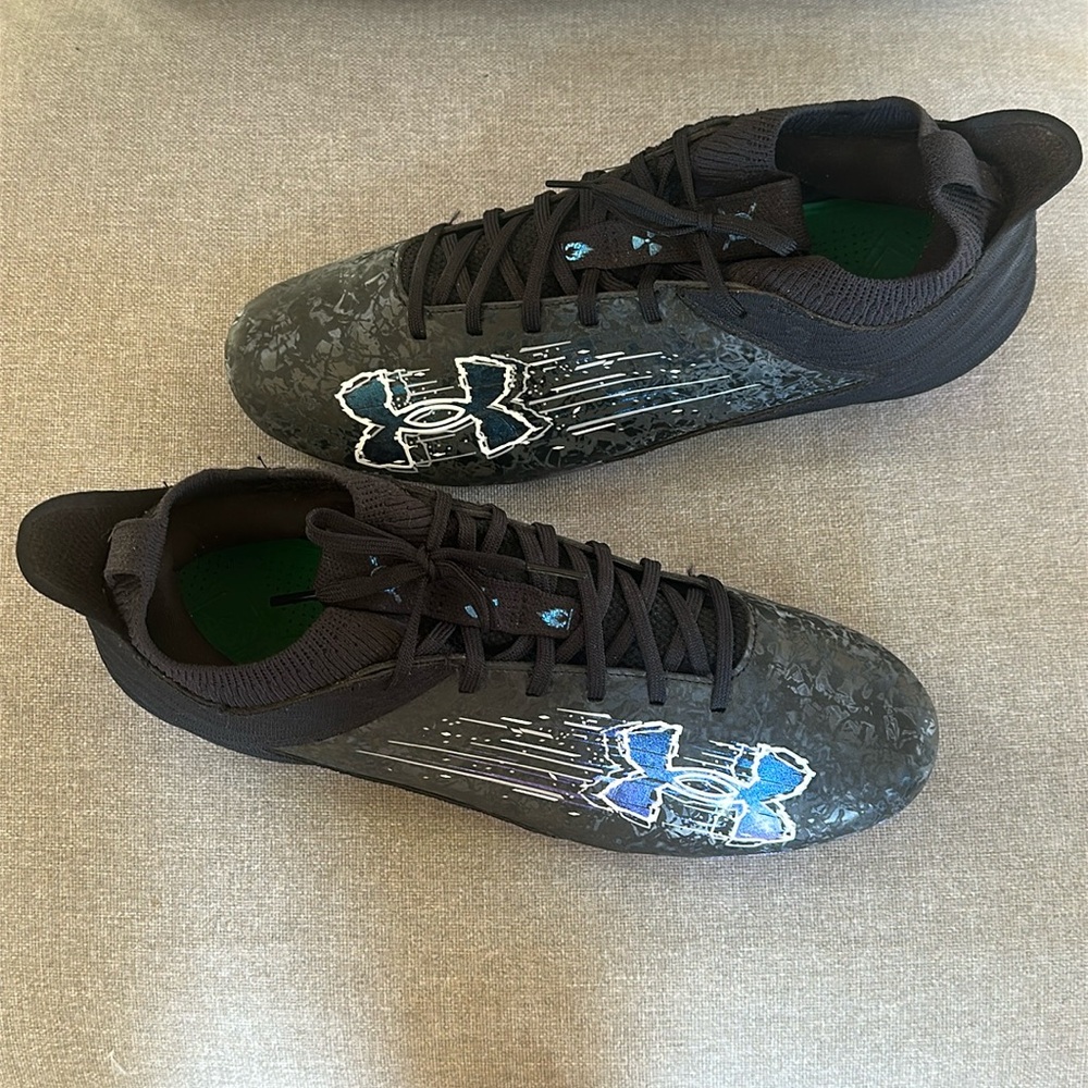 Mens Under Armour Football Cleats